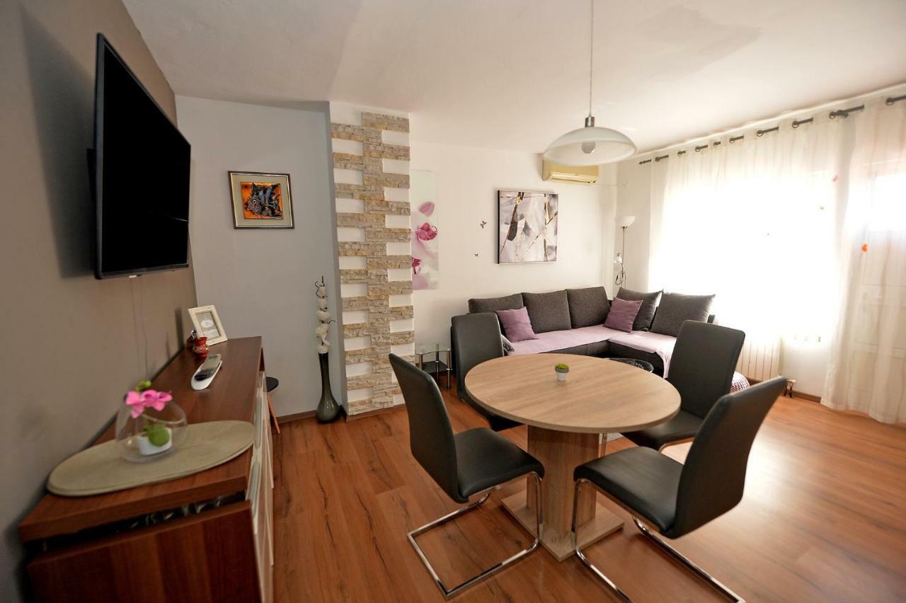 Simoni Zd Apartament